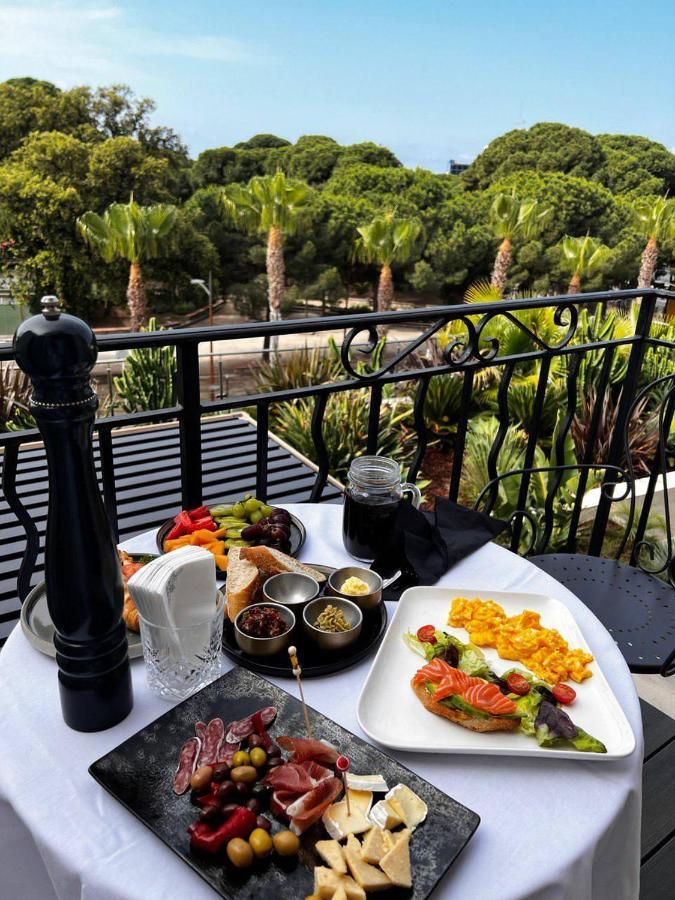 Unique Boutique Hotel Antibes Juan-Les-Pins Exterior foto