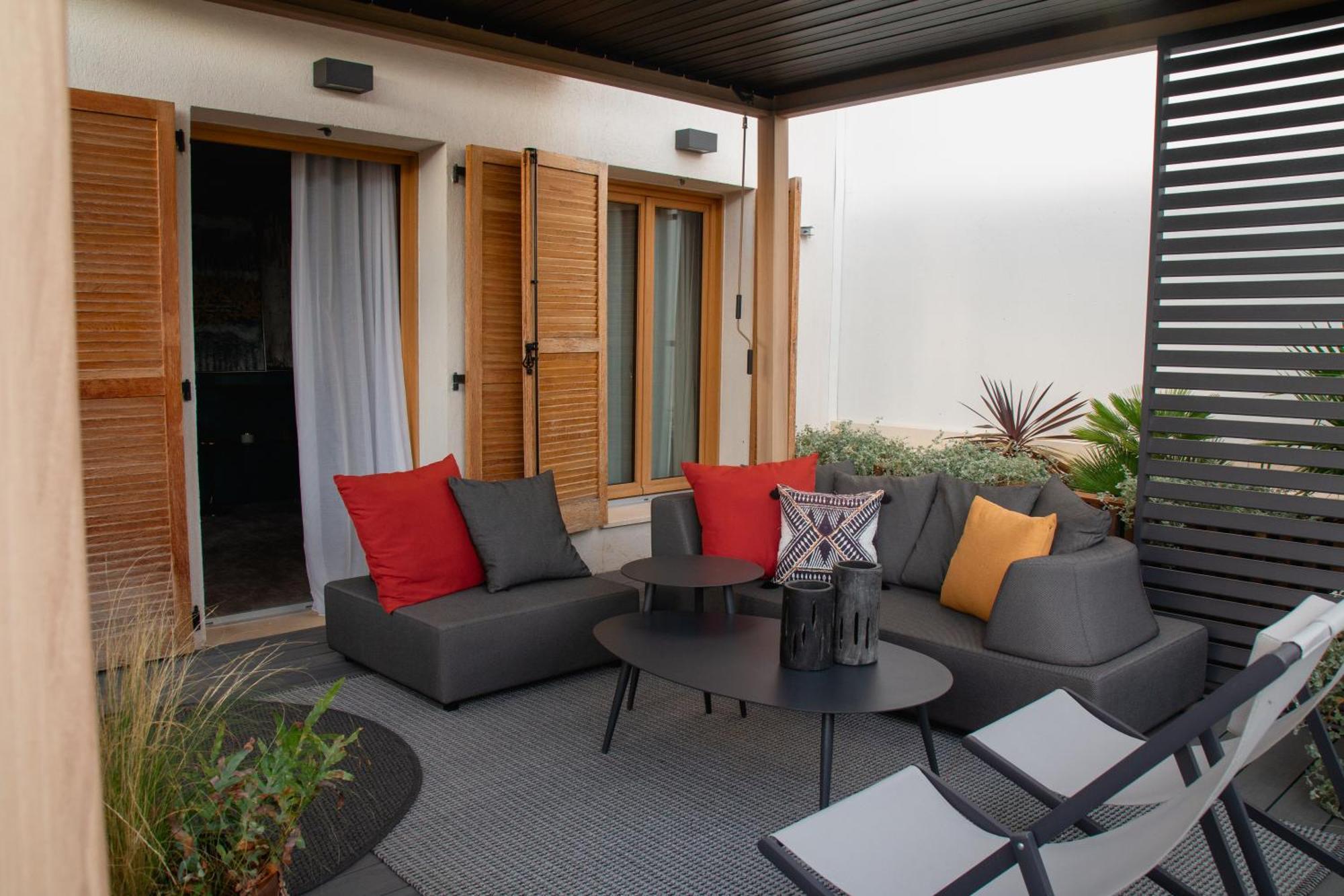 Unique Boutique Hotel Antibes Juan-Les-Pins Exterior foto